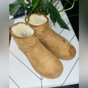 Uggs ❤️❤️